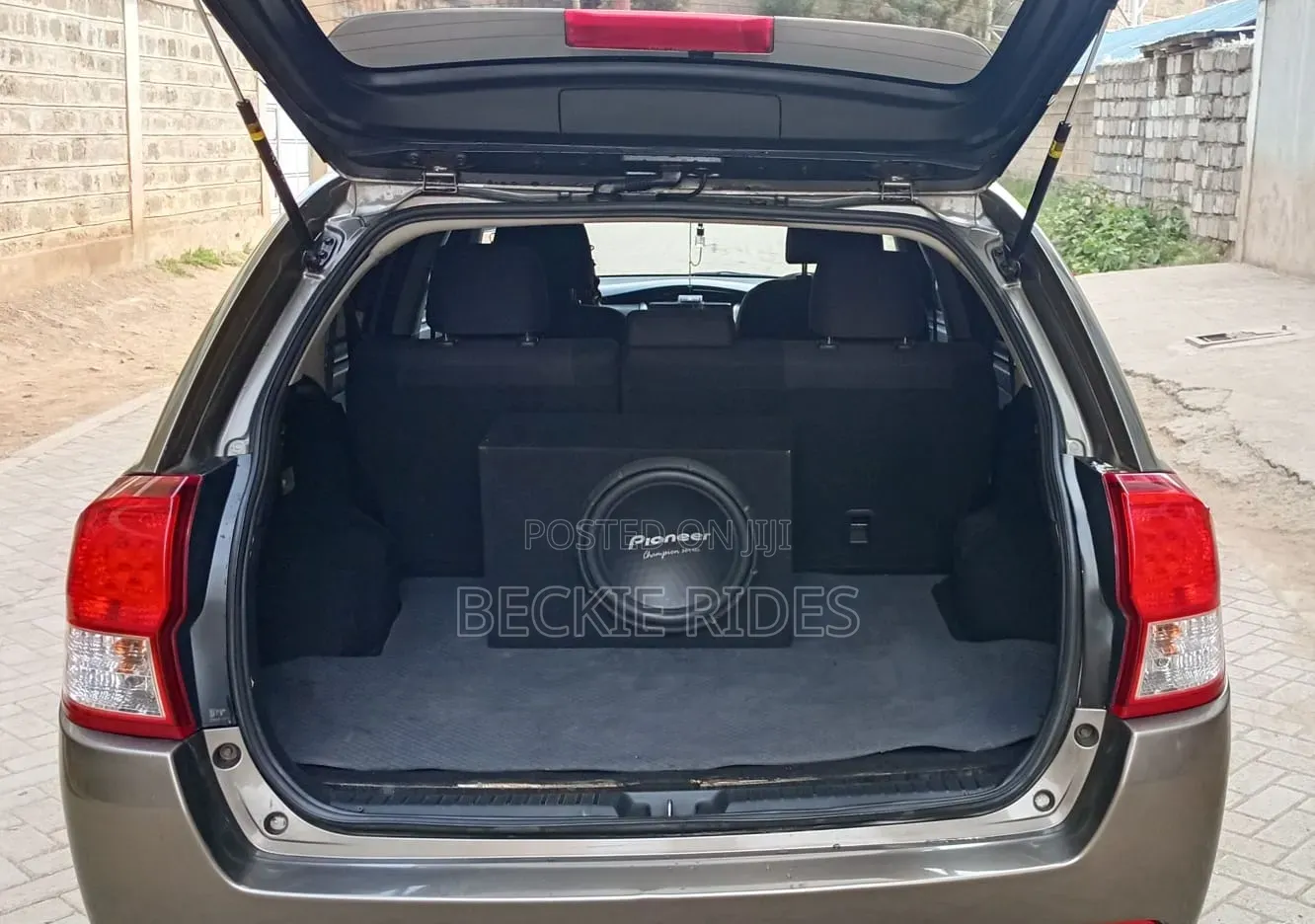 Toyota Corolla Fielder 2013 Gray