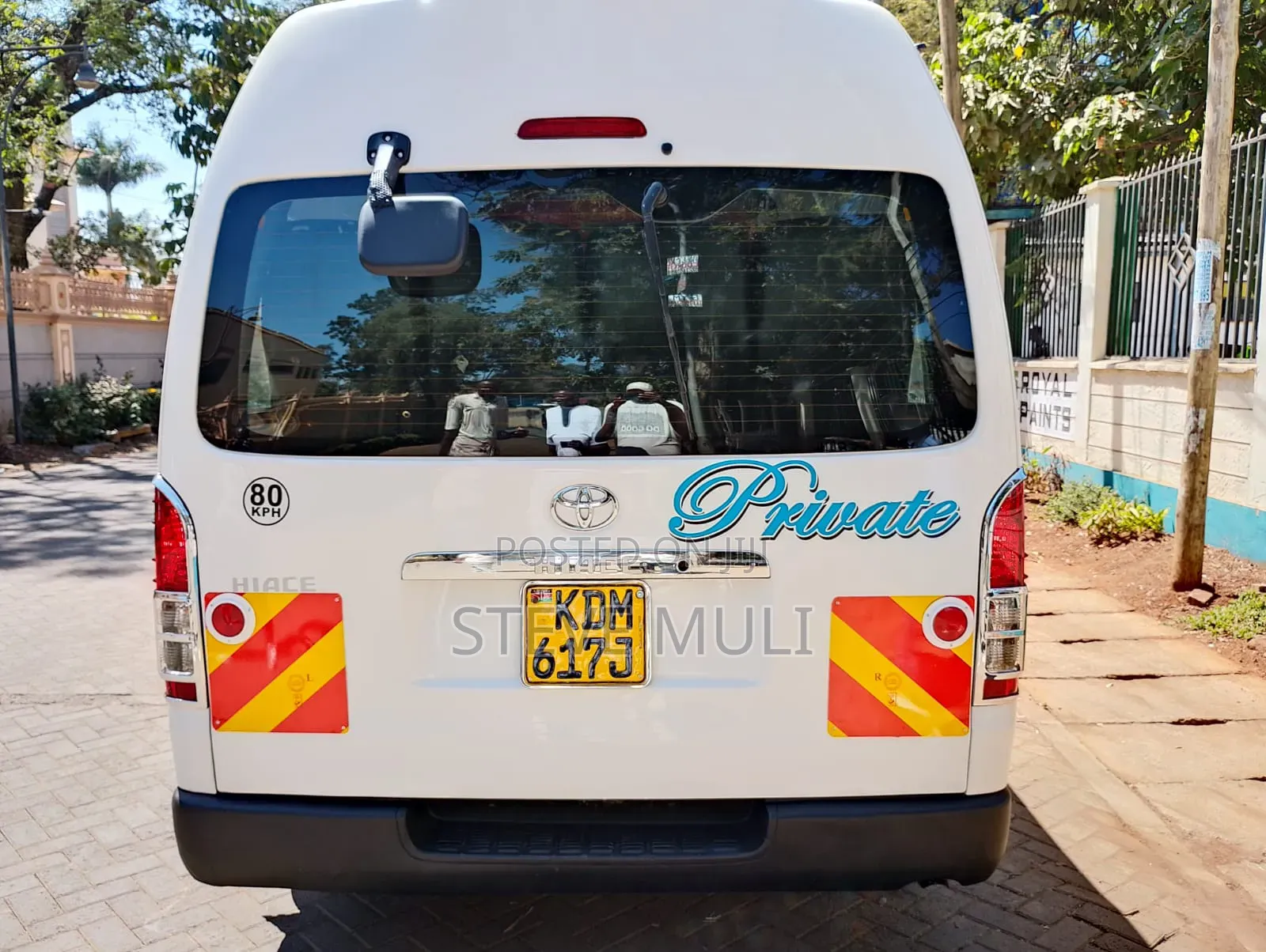 Toyota HiAce 2016 White