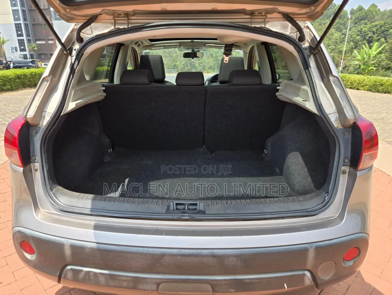Nissan Dualis 2010 Gray
