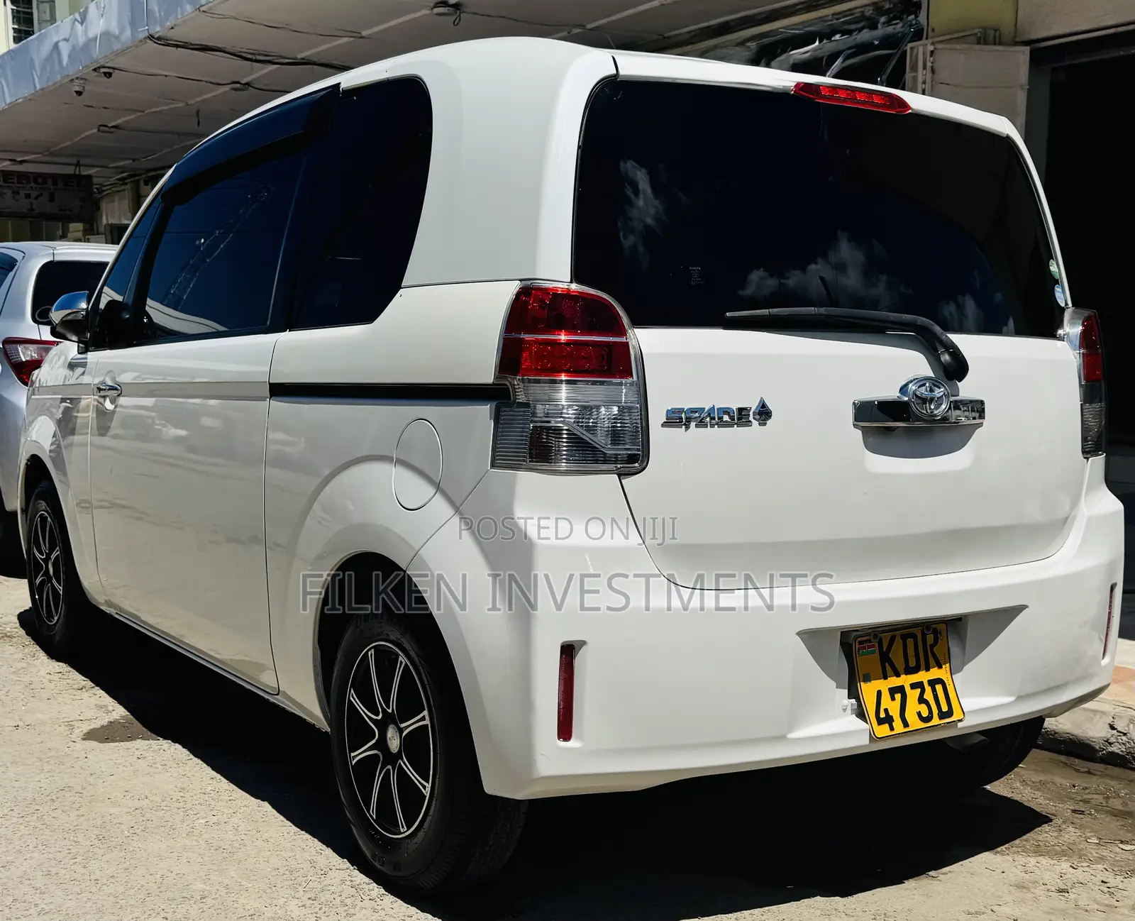 Toyota Spade 1.5 2017 White
