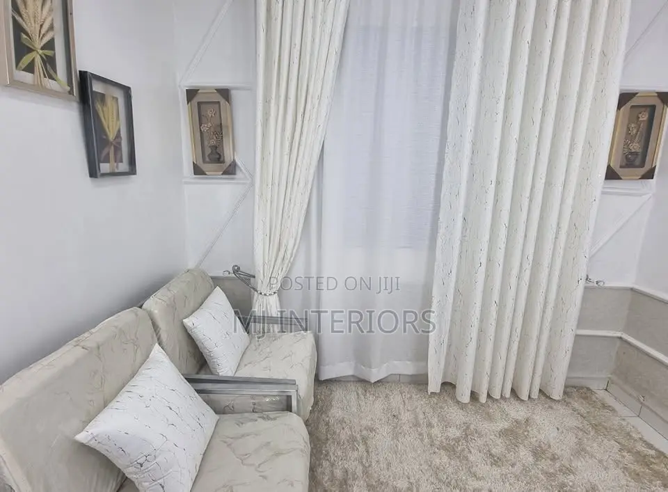 Luxury Curtains for Classy Modern Home Interior Finishing