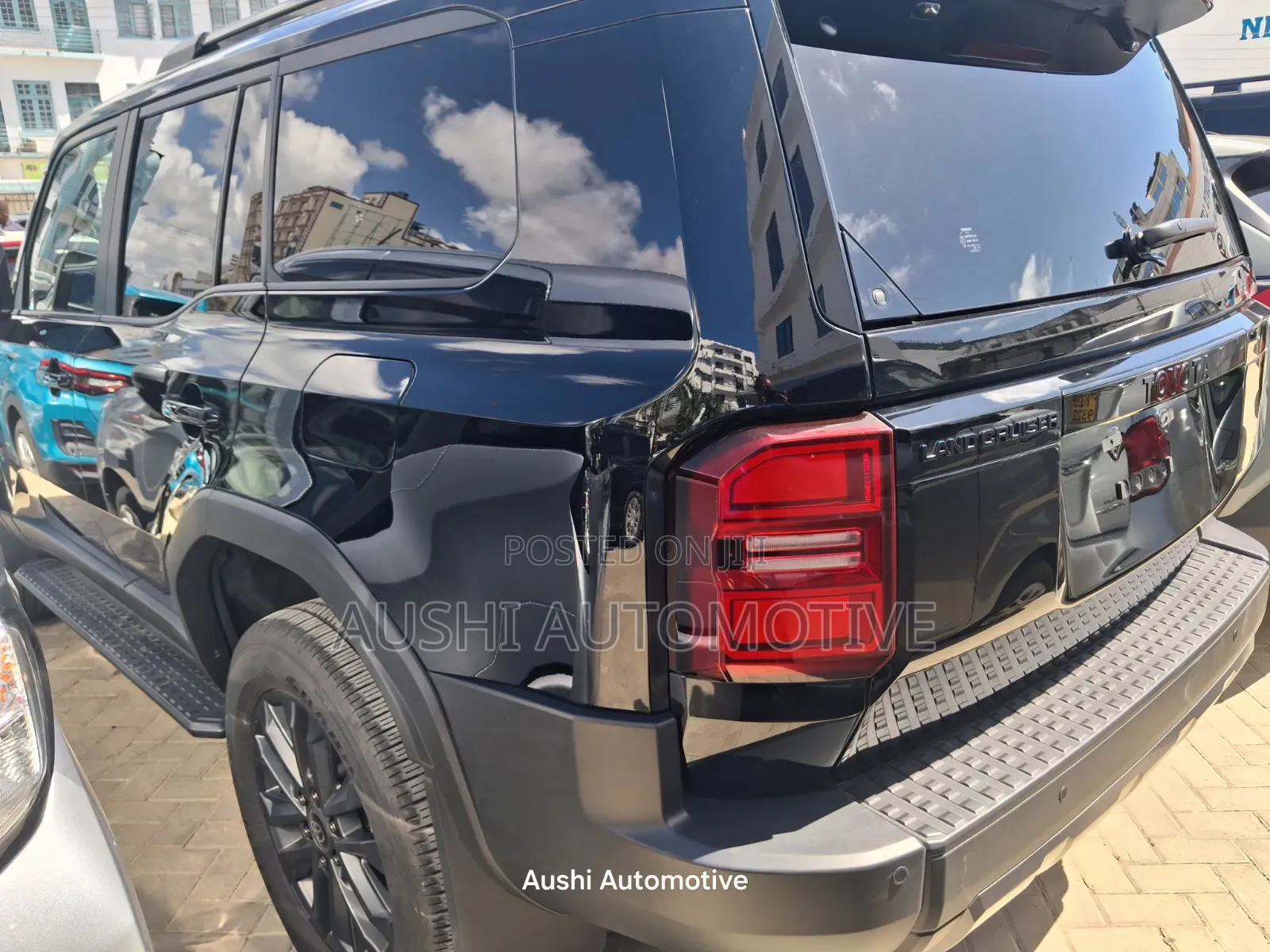Toyota Land Cruiser 2024 Black