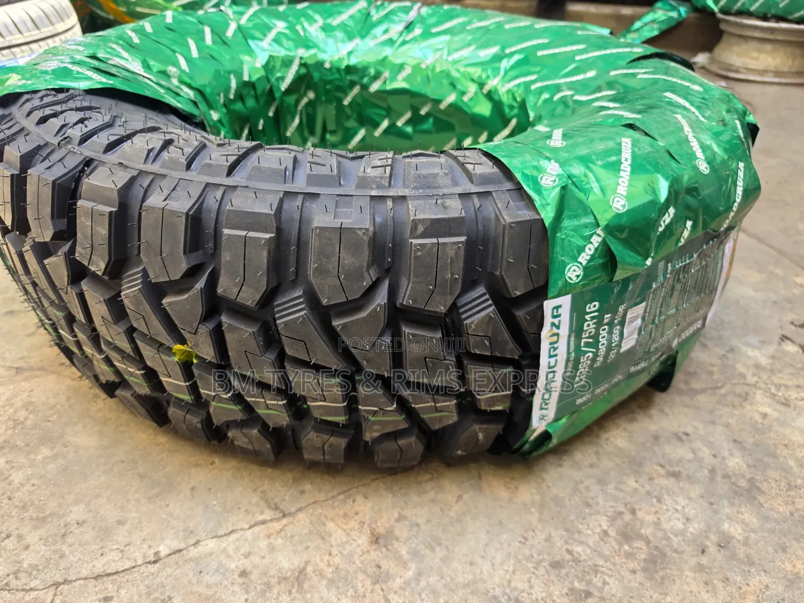 265 /75 R16 Roadcruza Tires (R/T) Commercial
