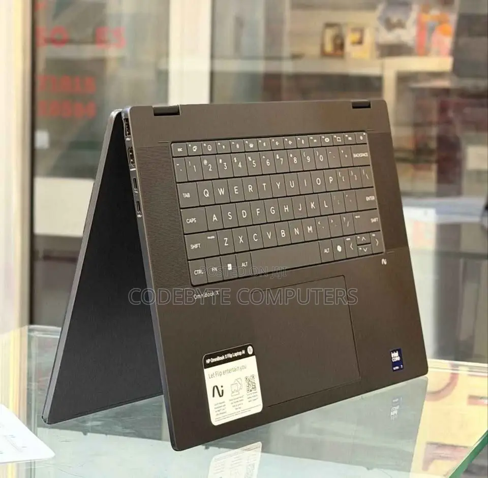 New Laptop HP OmniBook X Flip 14" 16GB Intel Core Ultra 5 SSD 512GB
