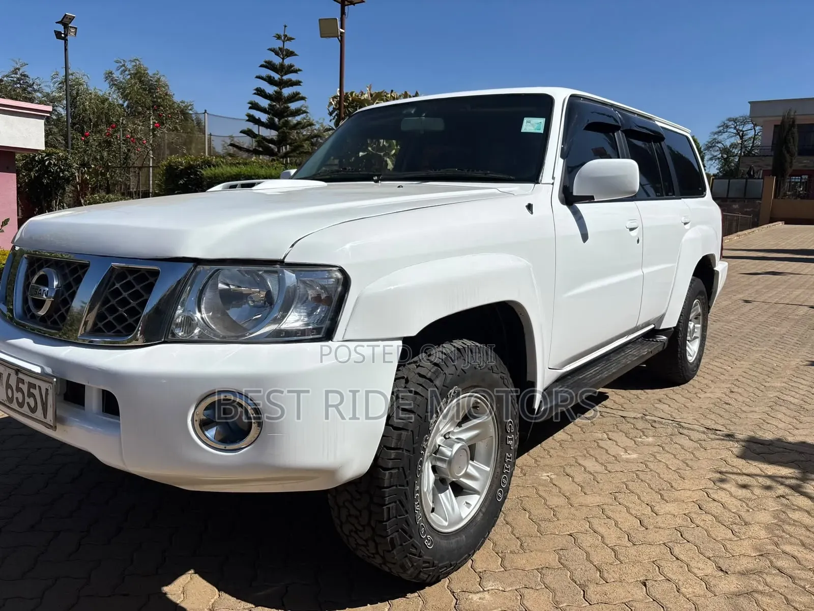 Nissan Patrol 2008 White