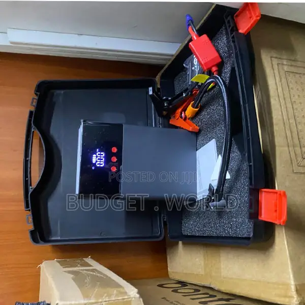 Q7 80000mAh Emergency Car Jump Starter Tyre Inflator