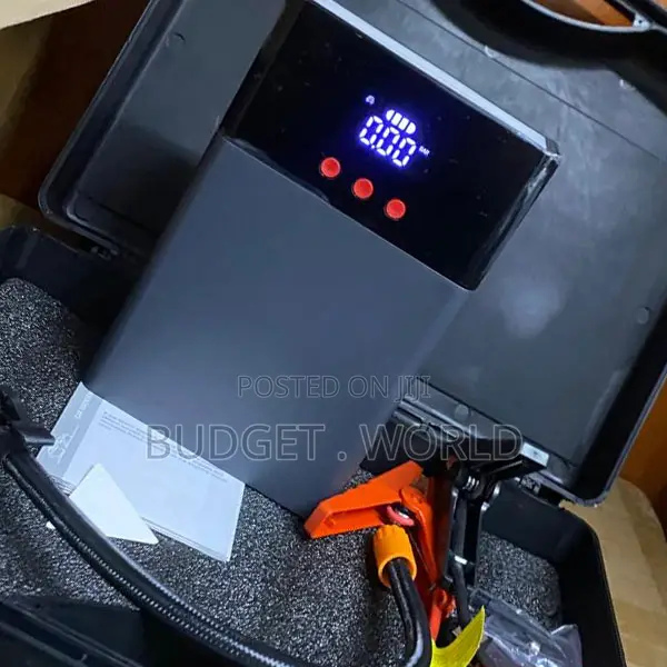 Q7 80000mAh Portable Battery Jump Starter With Air Compressor