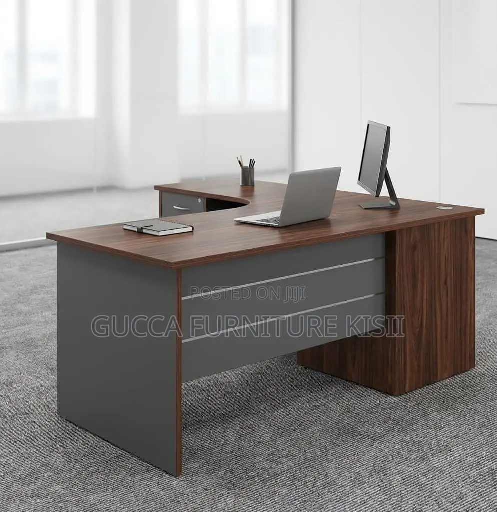 Office Desk; 1.4M Curved Office Desk