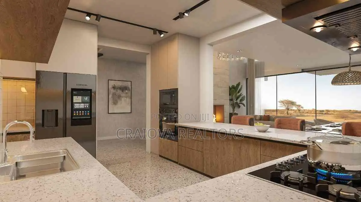 4bdrm Duplex in Hotel 67 Area for sale