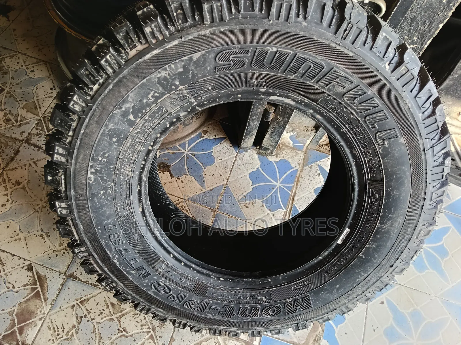Sunfull 235/75r15c