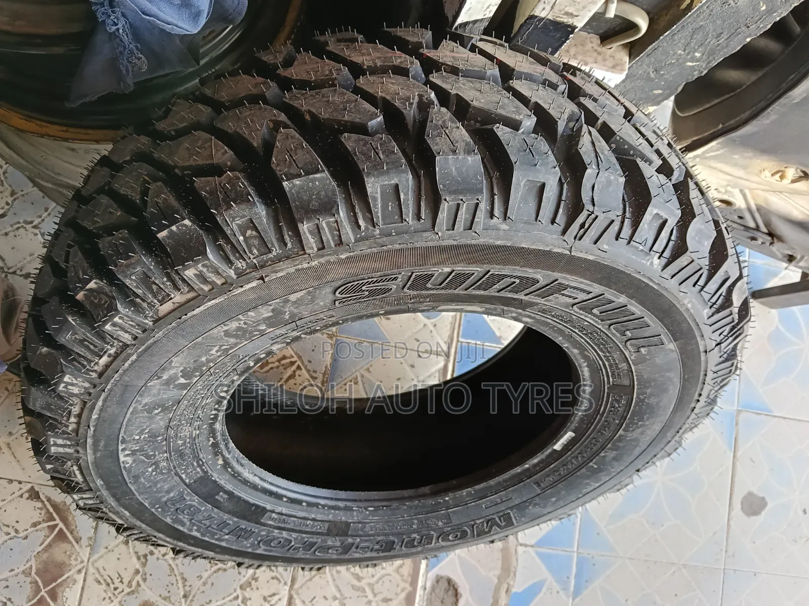 Sunfull 235/75r15c