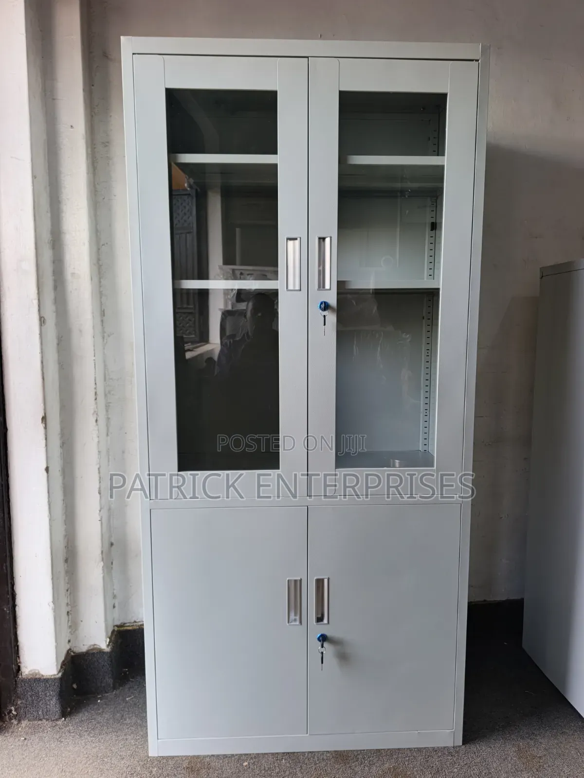 Modern Metallic Half -Glass Office Filling Cabinet