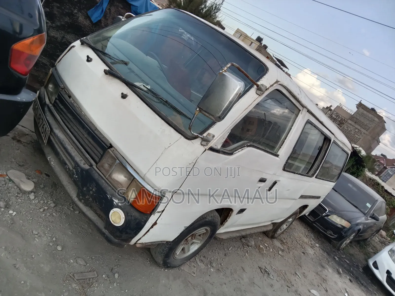 Nissan Caravan (Urvan) 1998 White