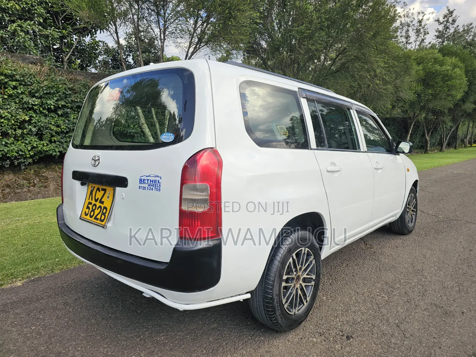 Toyota Probox 2013 White
