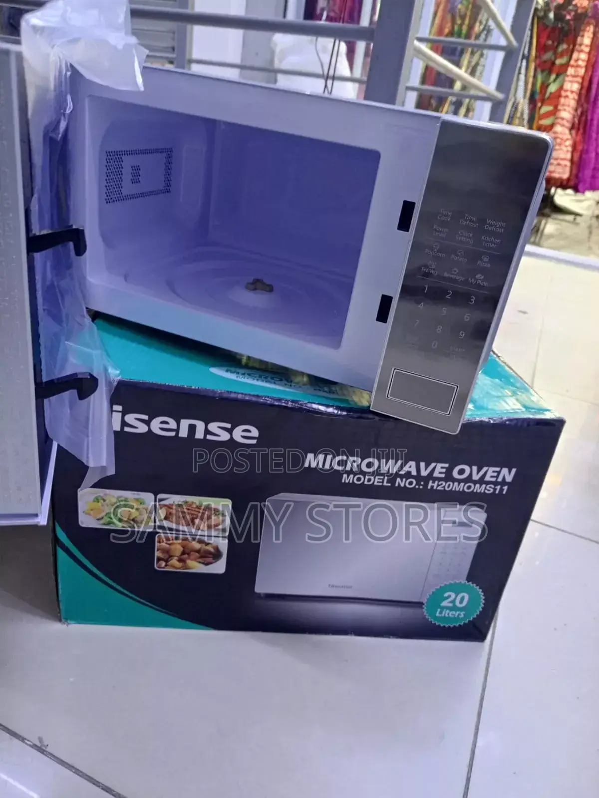 H20MOMS11 20L Microwave – Convenient Digital Controls Cooking