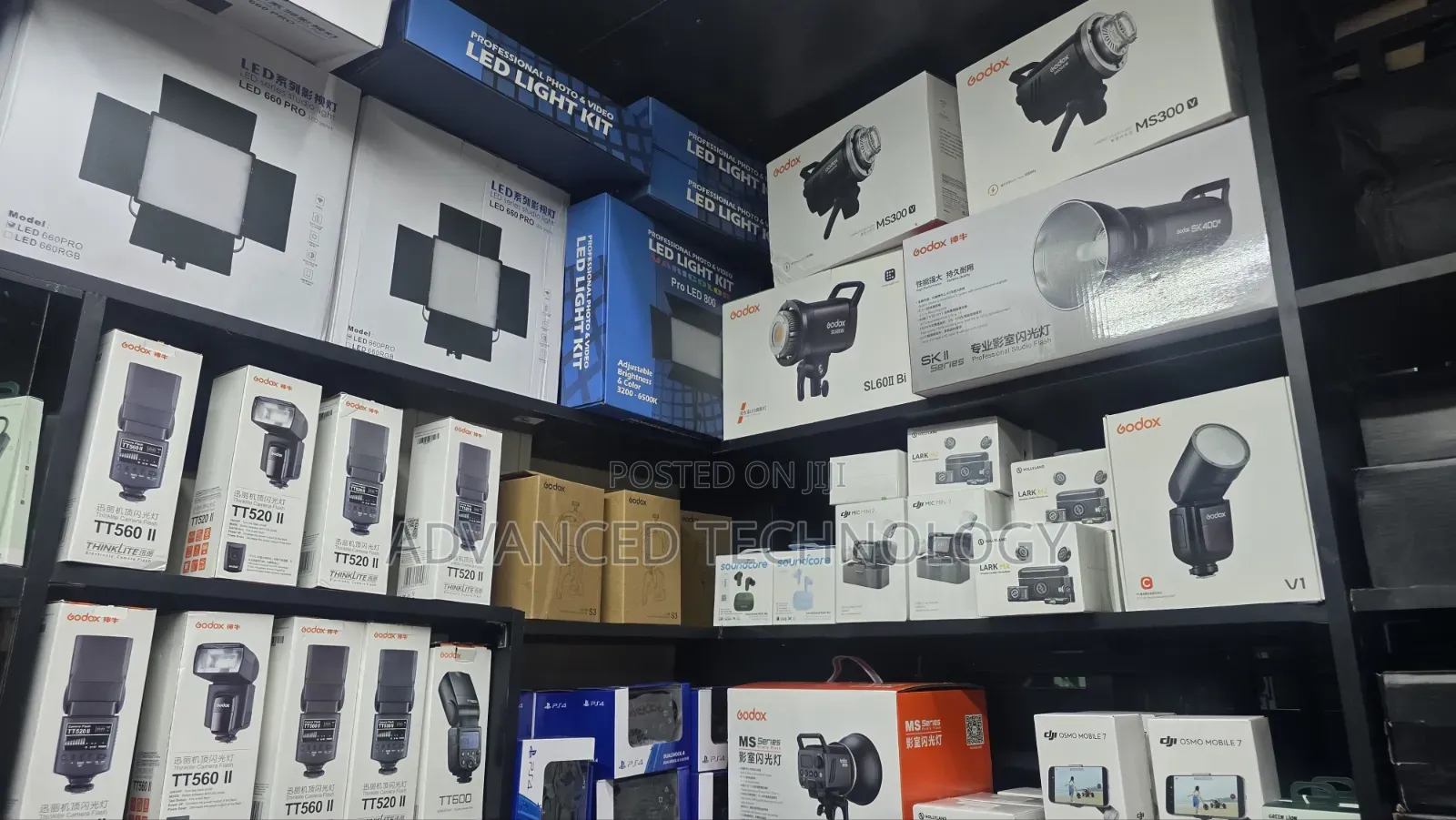Camera Accesories,microphone,video Light,tripod Available