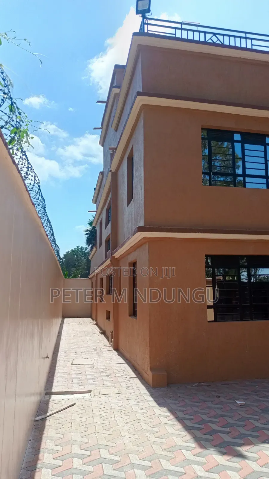 4bdrm Maisonette in Thome for rent