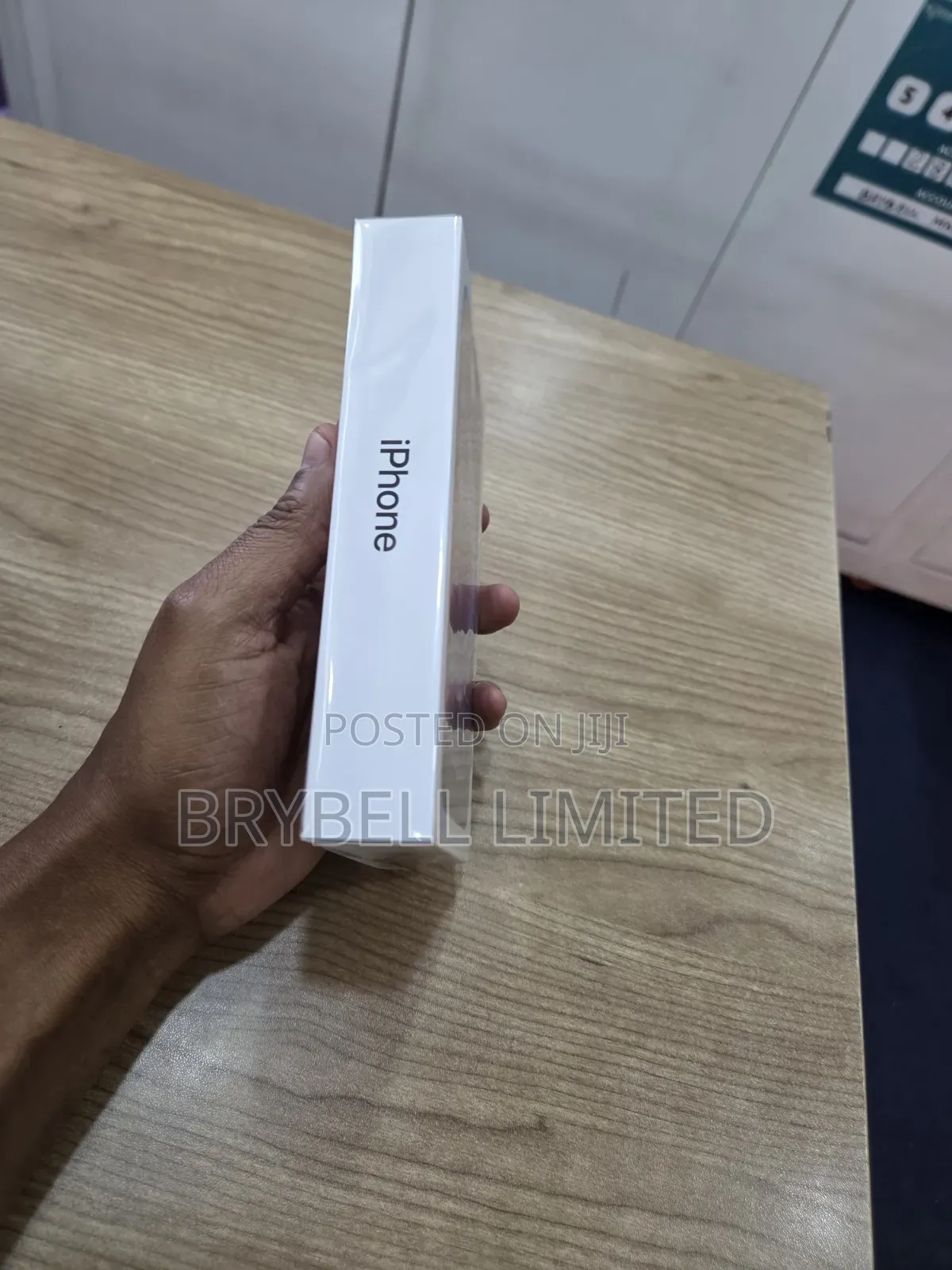 New Apple iPhone 12 128 GB Black