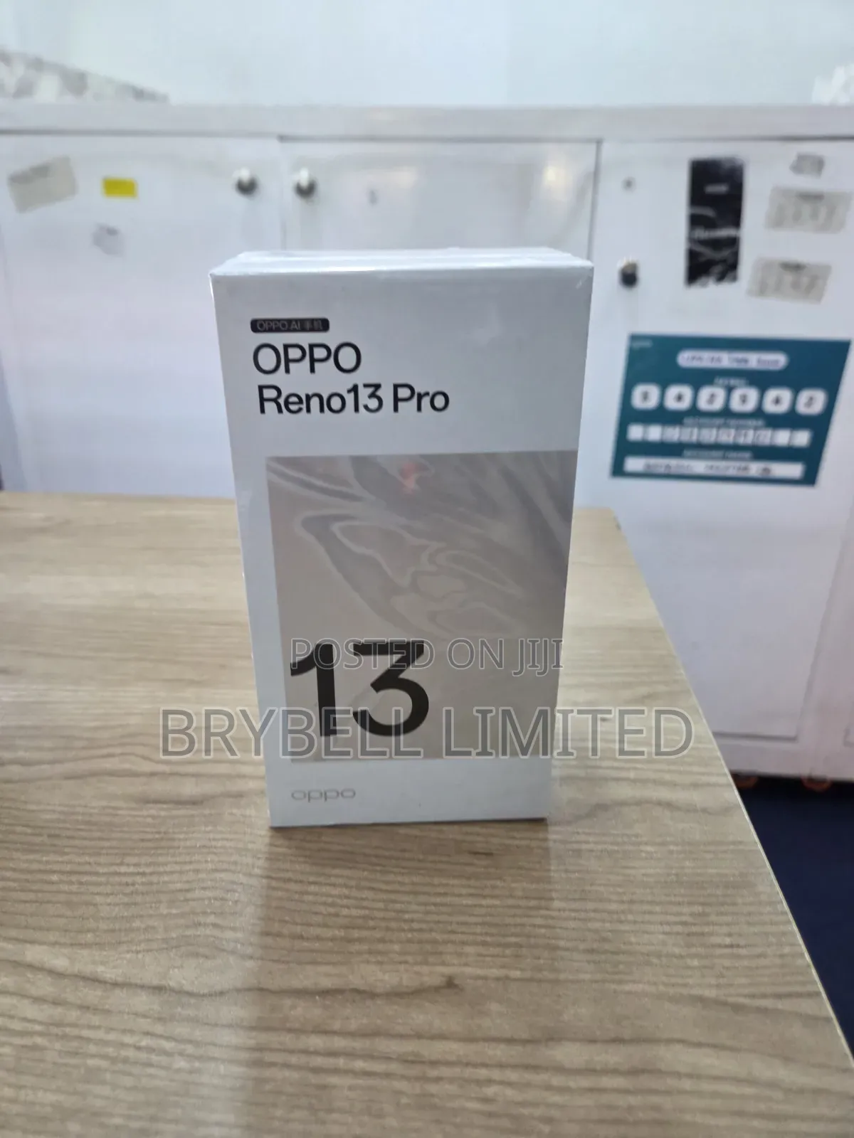 New Oppo Reno13 Pro 16 GB Black