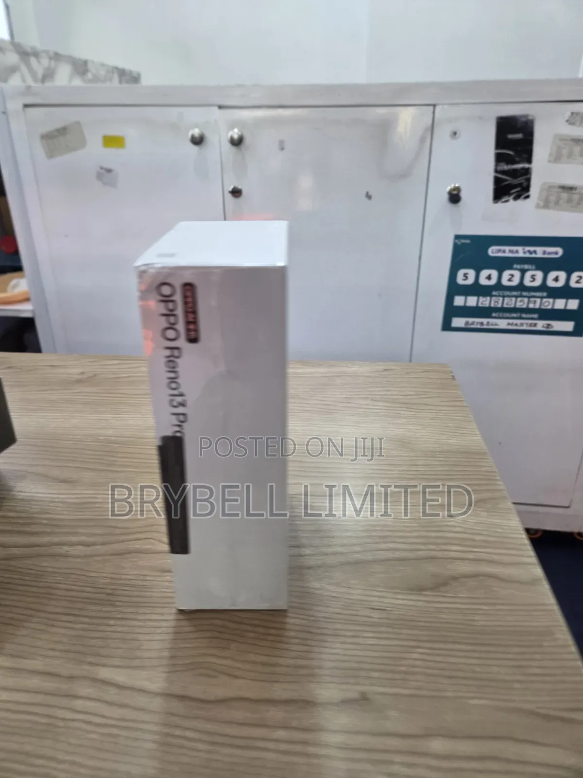 New Oppo Reno13 Pro 16 GB Black
