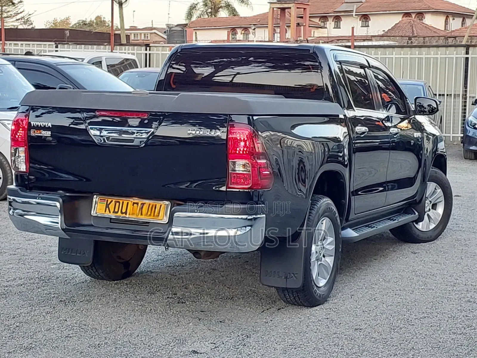 Toyota Hilux 2018 Black
