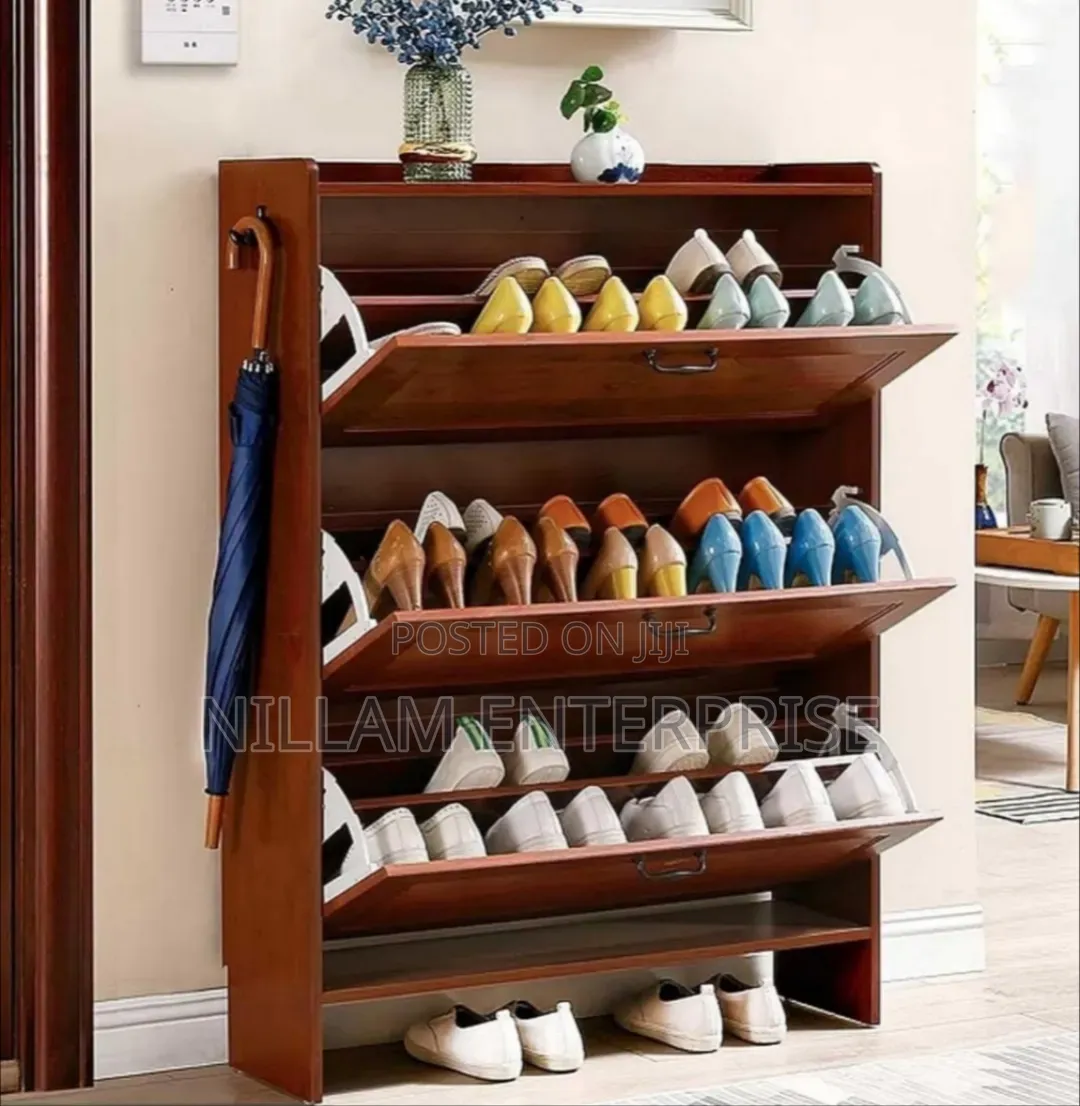 Large Capacity Storage Locker Shoe Rack,
