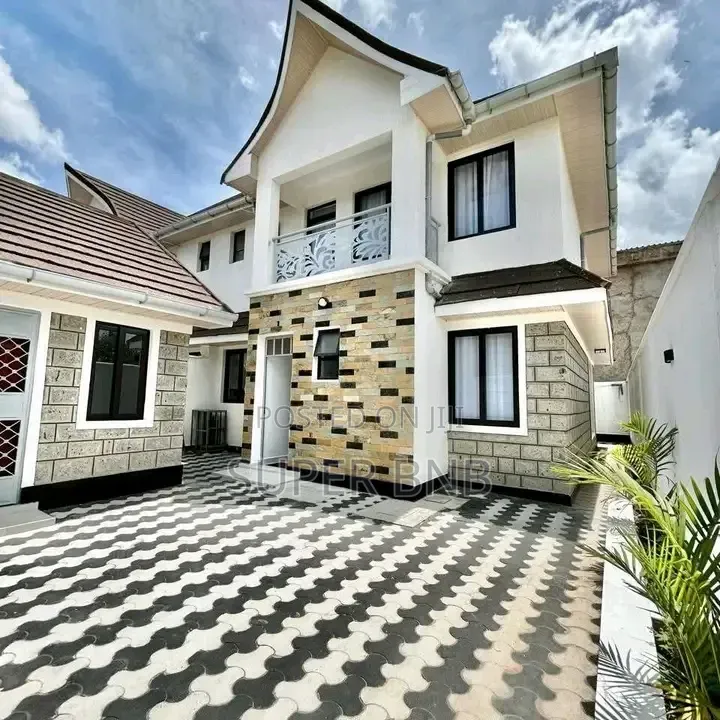 Airbnb Own Compound MOMBASA ROAD. Syokimau.mins to JKIA ,SGR TERMINUS