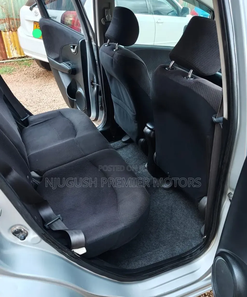 Honda Fit 2012 Silver