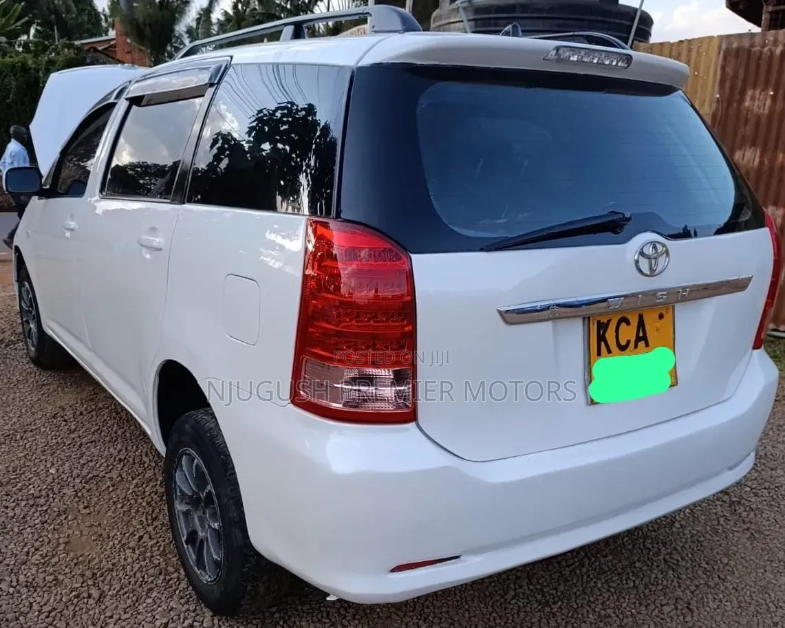 Toyota Wish 2007 White