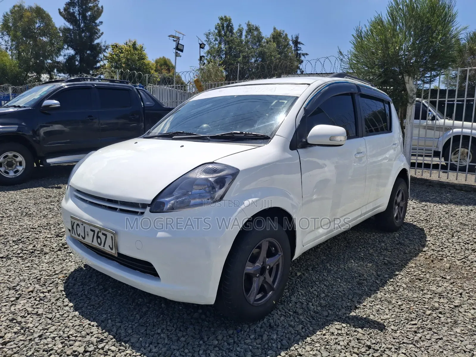 Toyota Passo 2009 White
