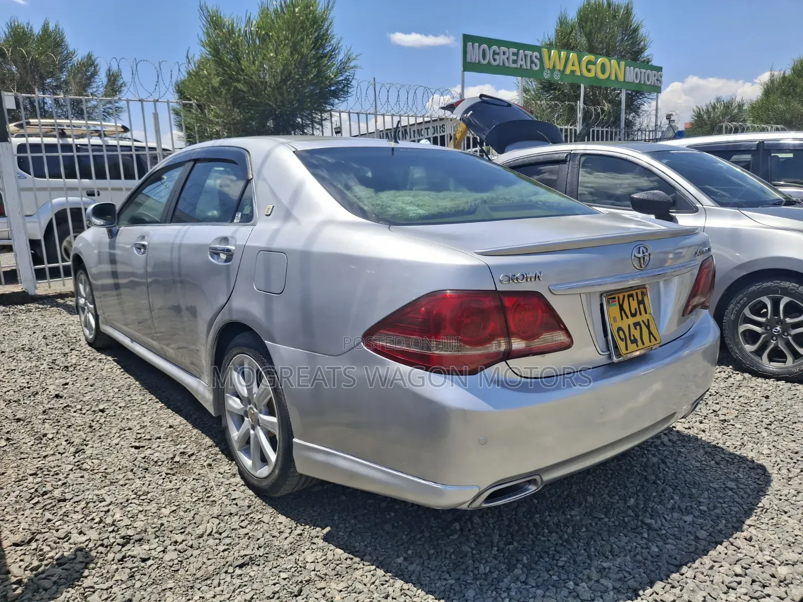 Toyota Crown 2009 Silver