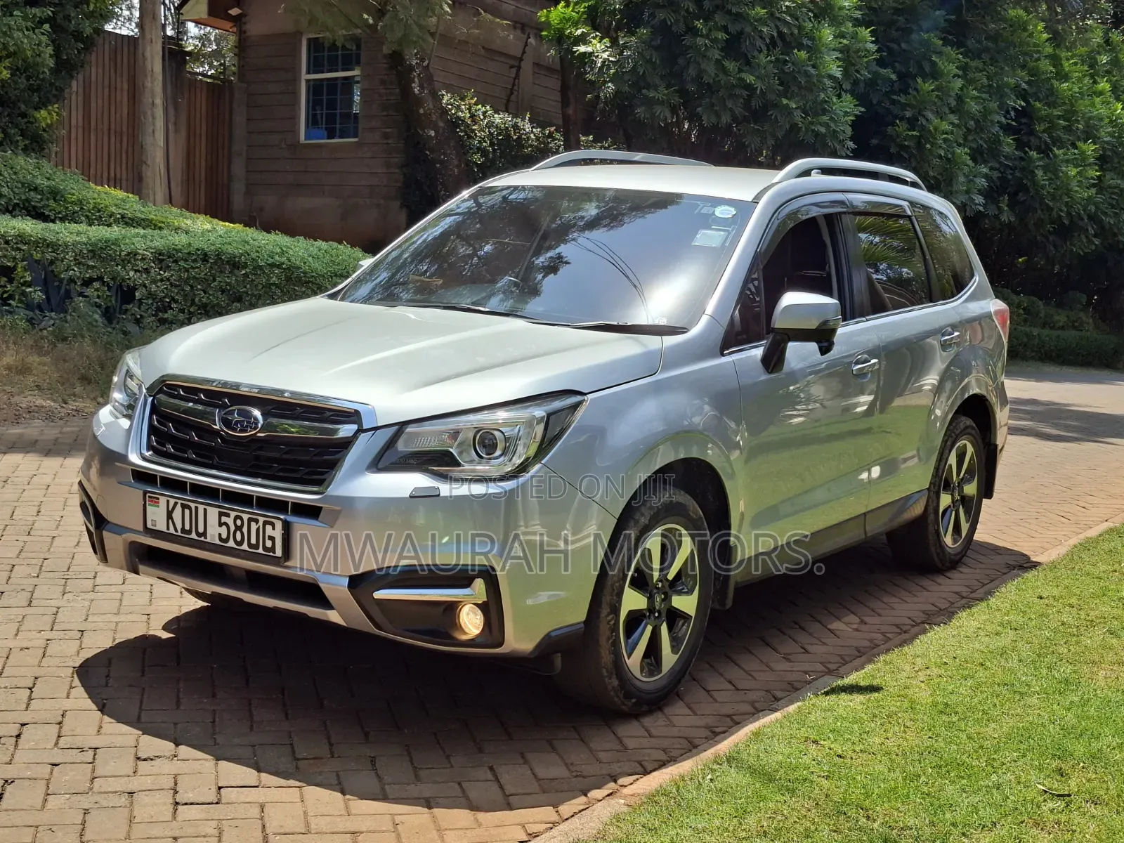 Subaru Forester 2018 Silver
