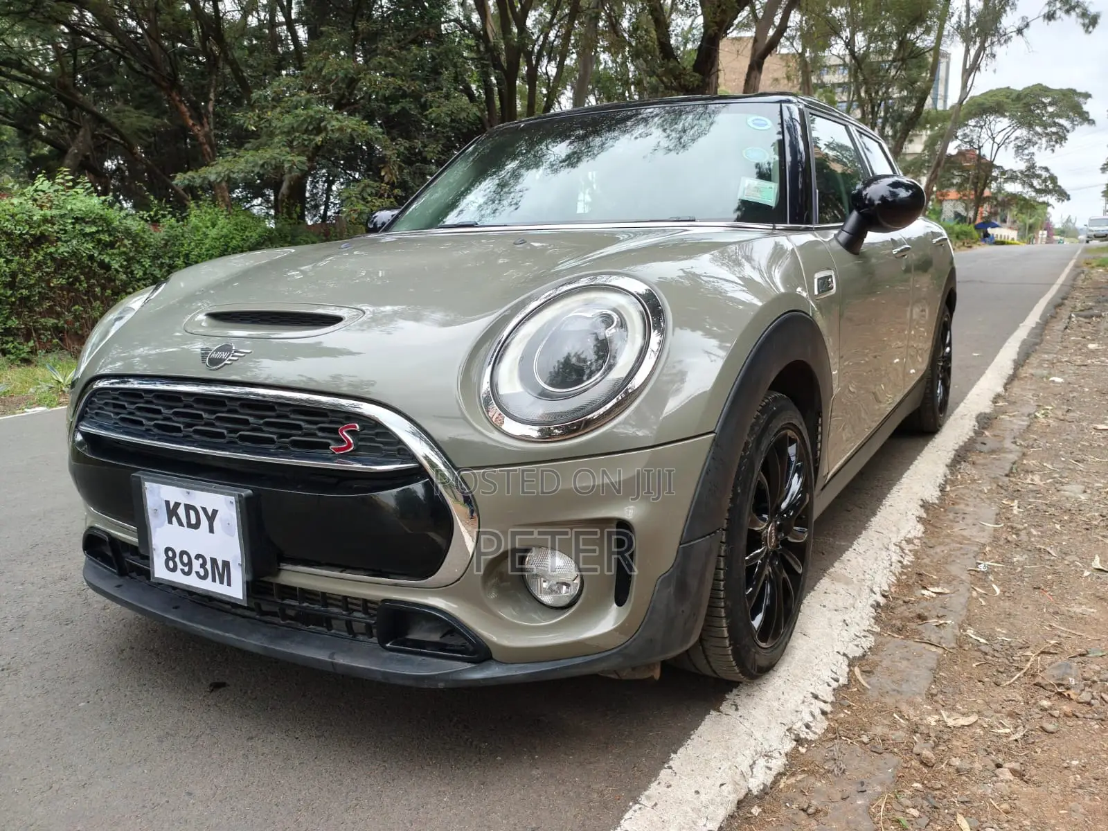 Mini Clubman 2019 Gray