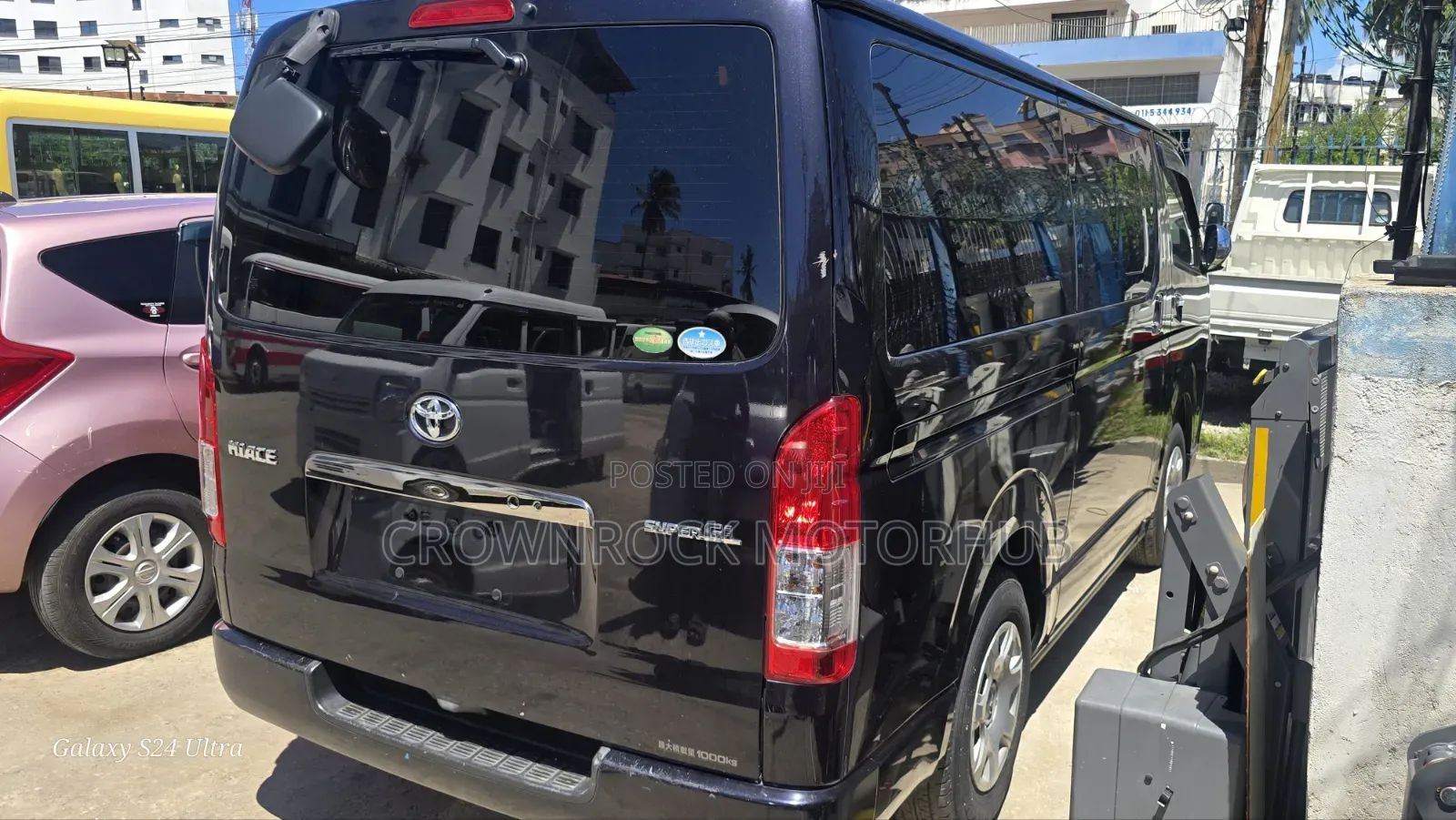 Toyota HiAce 2020 Black