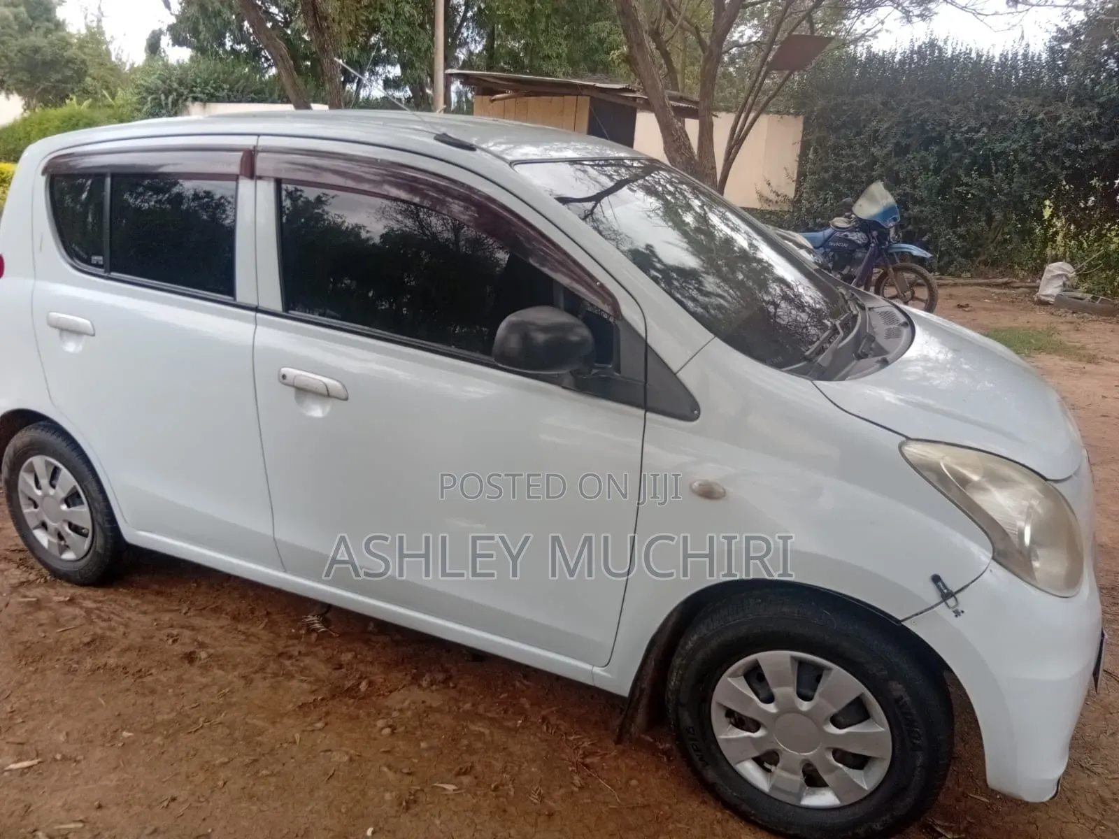 Suzuki Alto 2014 White