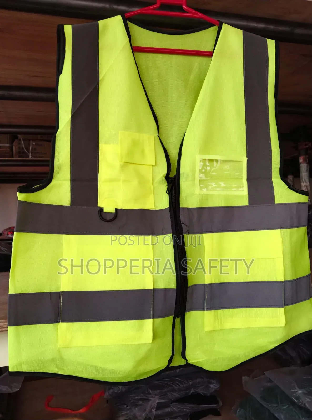 Multi Pocket Reflector Vest