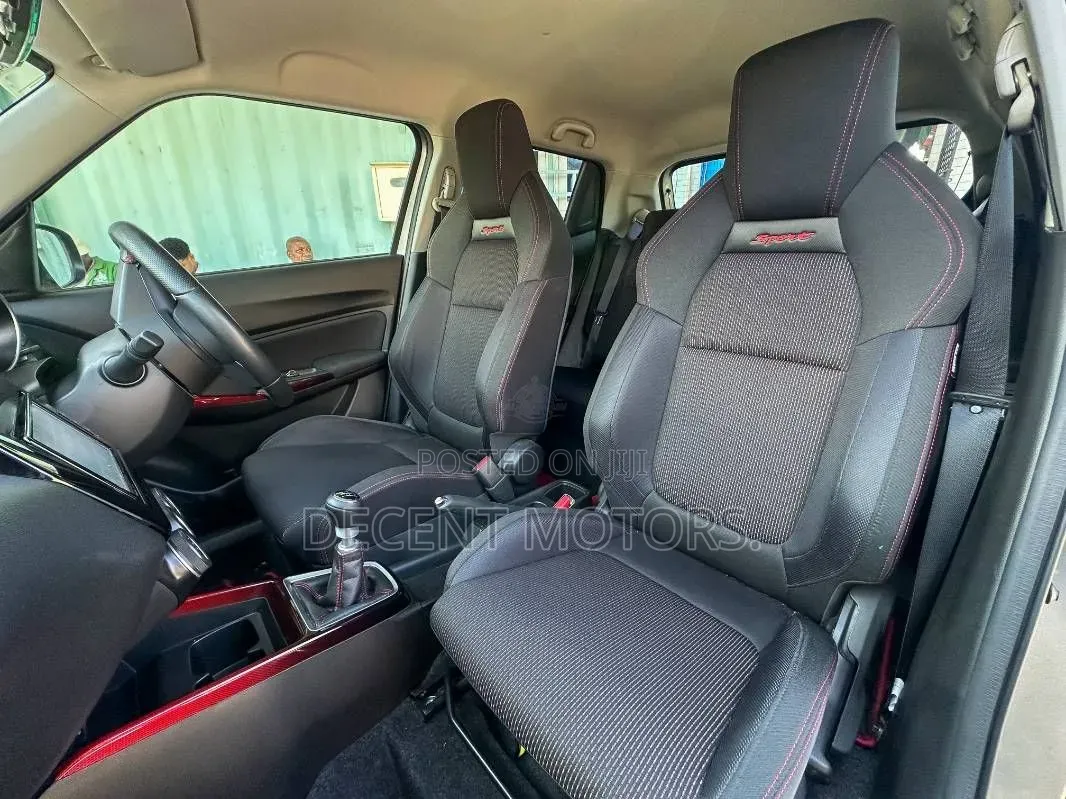 Suzuki Swift 2019 Gray