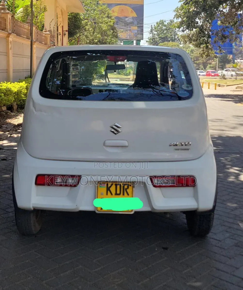 Suzuki Alto 2017 White