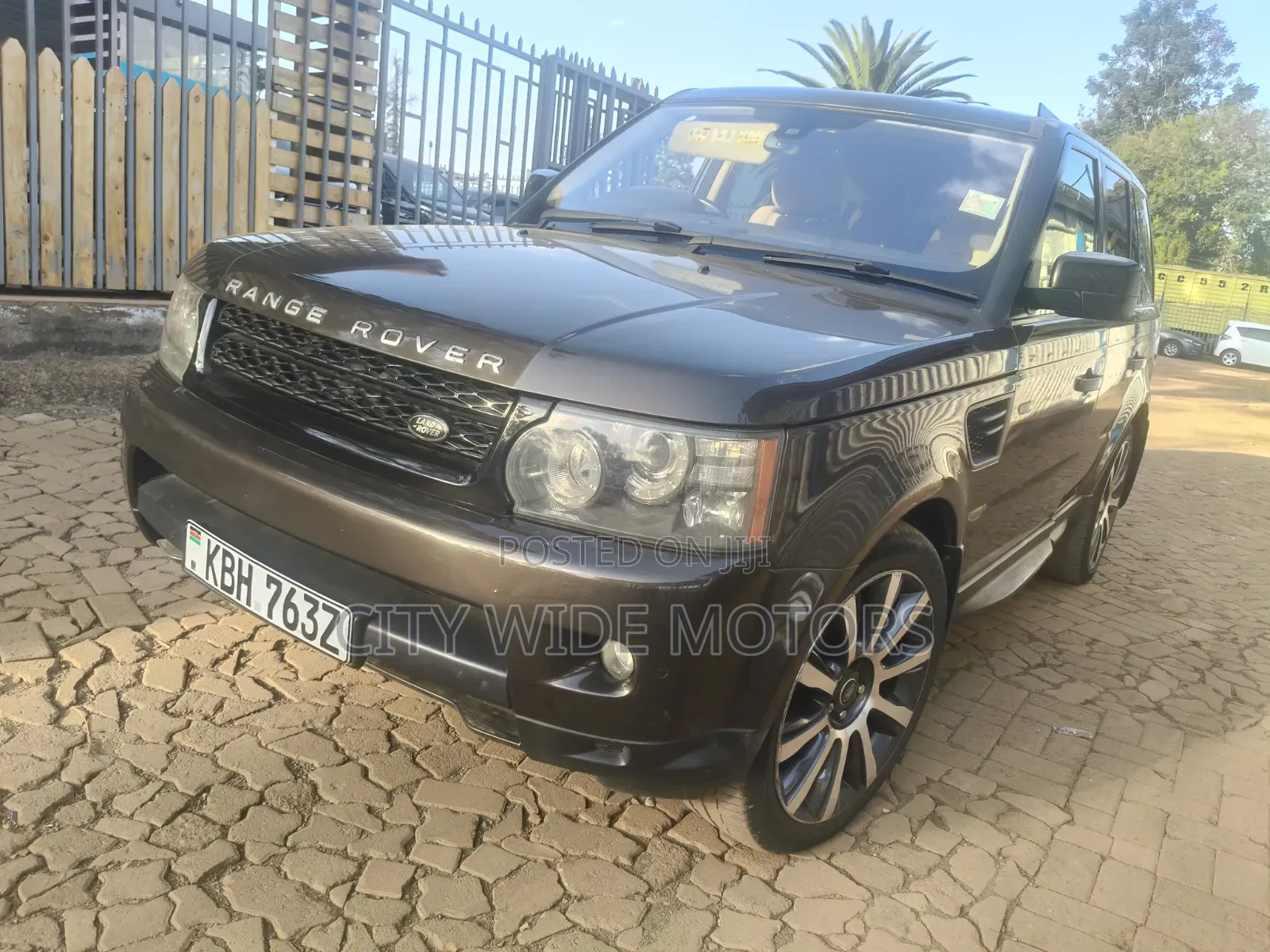 Land Rover Range Rover Sport 2009 Brown