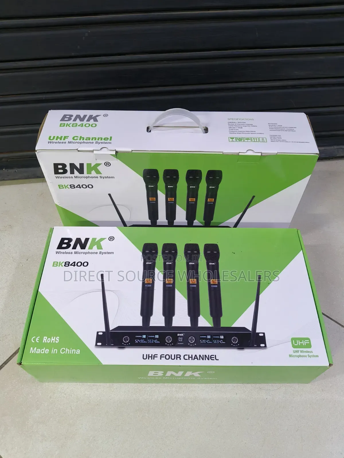 BNK BK8400 4-in-1 Professional Wireless Mic