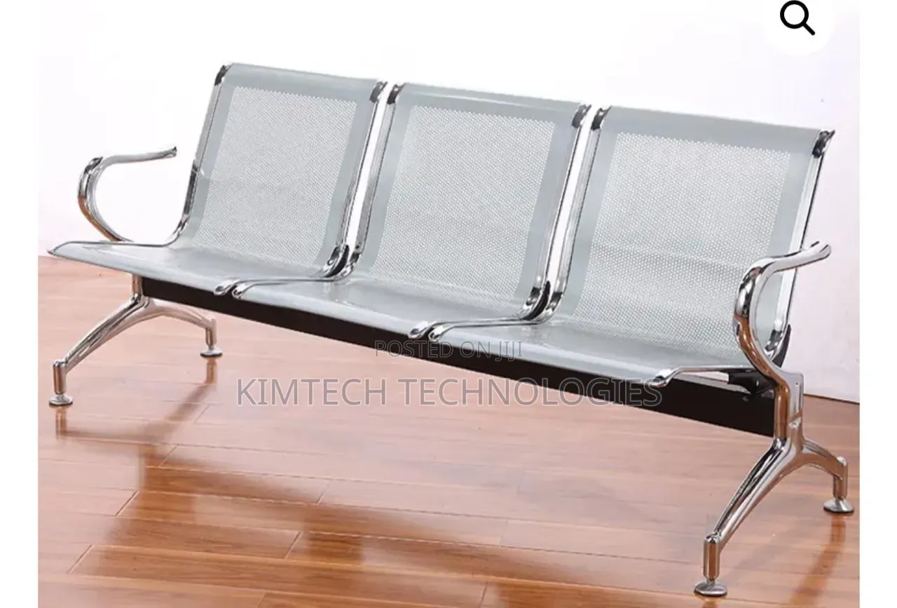 3-Link Non-Padded Waiting Bench