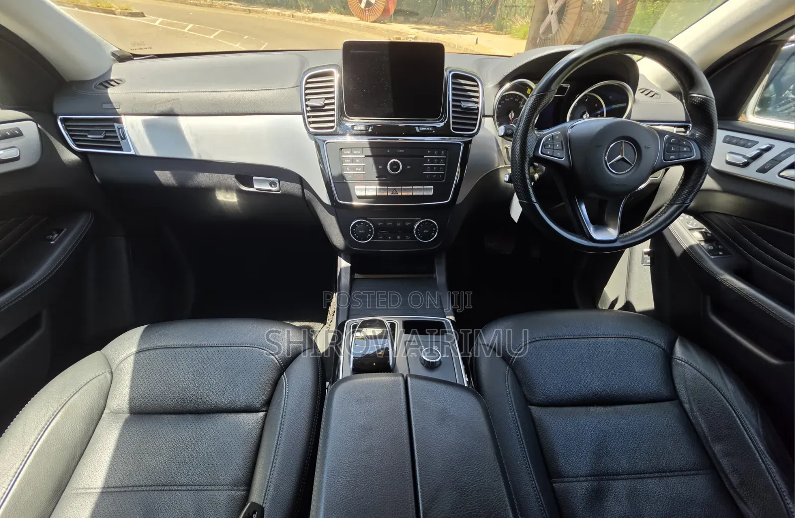 Mercedes-Benz GLE-Class 2019 Blue