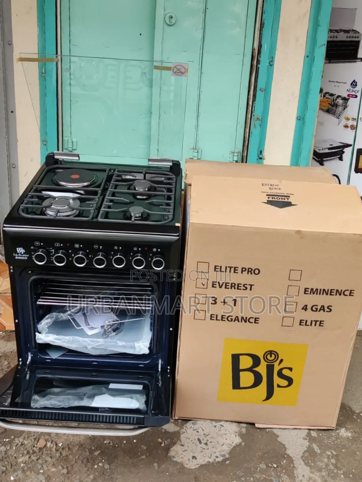 Everest Black 60×60 Cooker – 3 Gas + 1 Rapid Hotplate, Rotisserie