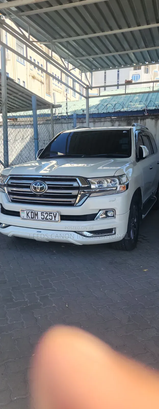 Toyota Land Cruiser 2016 White