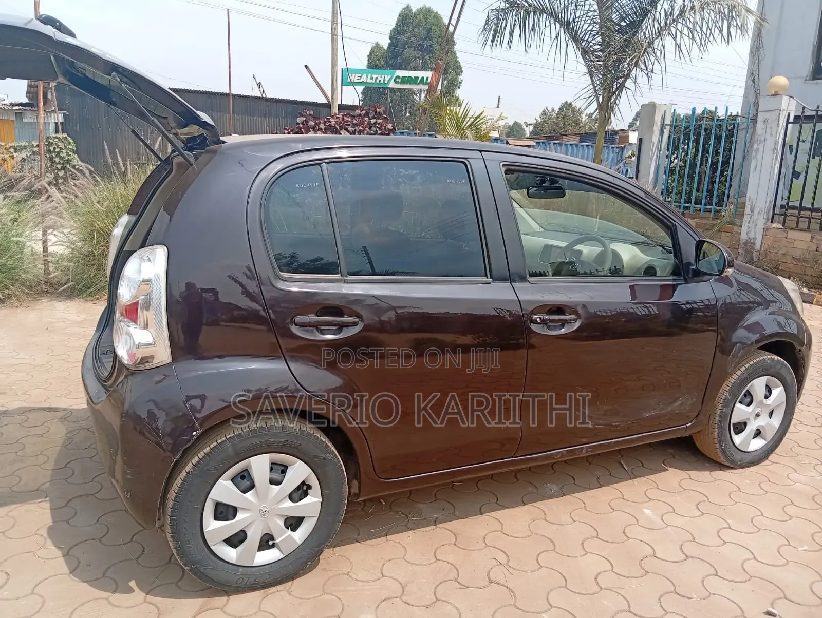 Toyota Passo 2014 Burgundy