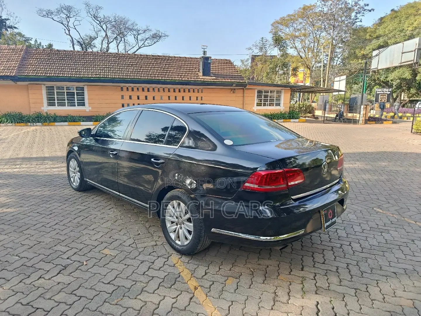 Volkswagen Passat 2012 Black