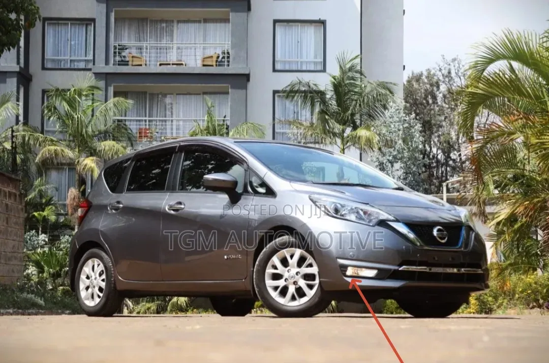Nissan Note 2018 Fog Lights + Fog Covers