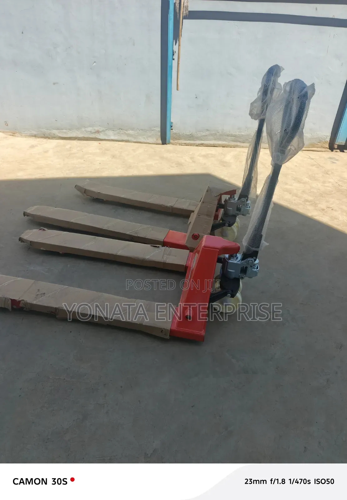 3T Pallet Truck for Sale (Suppliers)