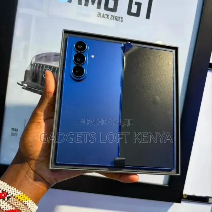 New Samsung Galaxy Z Fold7 256 GB Blue