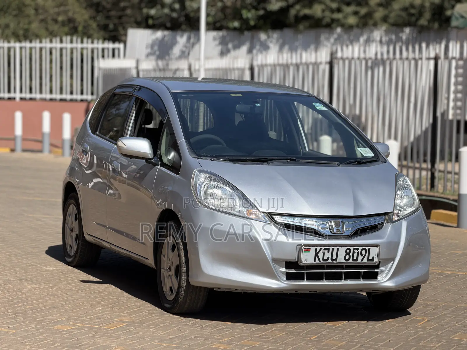 Honda Fit 2012 Silver